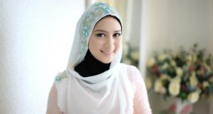 Hijab Dengan Pipi Chubby