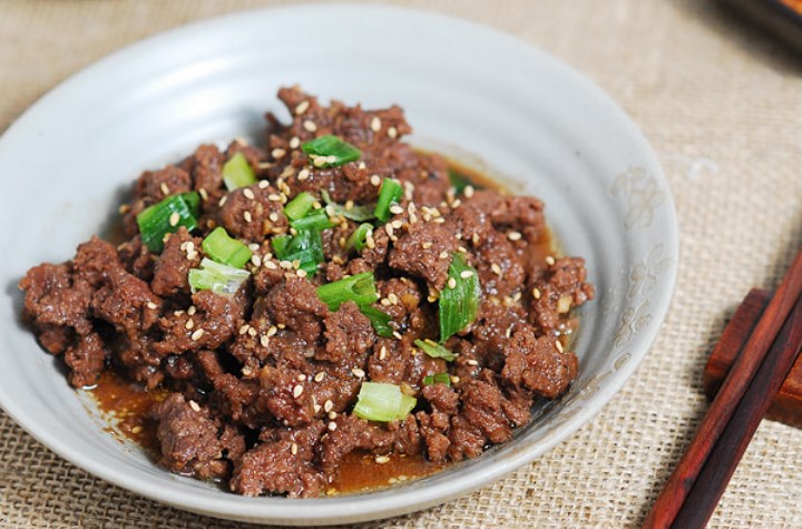 10-Kuliner-Khas-Korea-Selatan-yang-Wajib-Dicoba-Bulgogi