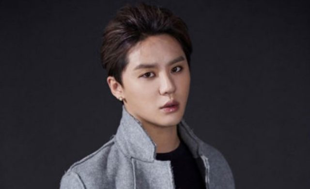 Junsu-JYJ-Quality-Time-Bersama-Keluarga-Sebelum-Berangkat-Wamil