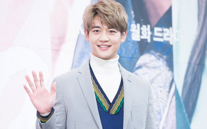 Minho-SHINee-Tak-Kuasa Tahan-Tangis-Saat-Cerita-Soal-Ayah