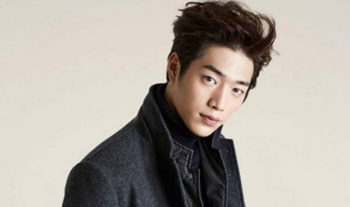 7-Aktor-Ini-Jadi-yang-Terpopuler-di-Korea-Saat-Ini-Seo-Kang-Joon
