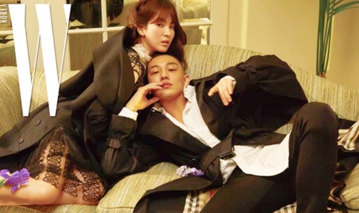 Mesra-Dalam-pemotretan-Majalah-‘W’-Song-Hye-Kyo-dan-Yoo-Ah-In-Makin-Cocok