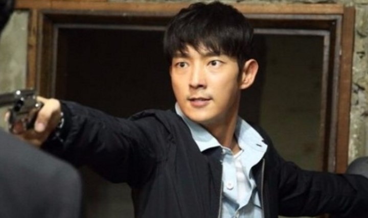 Demi-‘Criminal-Minds’,-Lee-Jun-Ki-Belajar-Bela-Diri-dan-Sulap