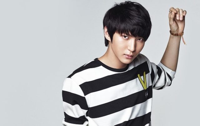 Leo-VIXX-Kedapatan-Mesra-Dengan-Manajer-Fansite Leo-VIXX-Kedapatan-Mesra-Dengan-Manajer-Fansite