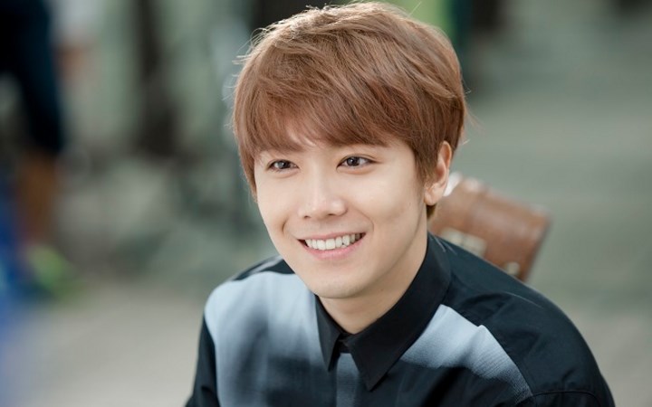 Takut-Ditinggal-Fans,-Lee-Hongki-Rela-Rahasiakan-Kisah-Asmara