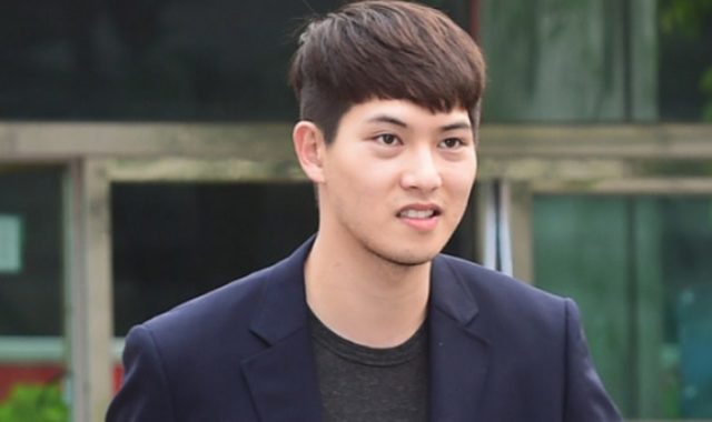Jatuh-Cinta,-Lucunya-Jonghyun-CNBLUE-Goda-Chanyeol-EXO-Di-Sosmed Jatuh-Cinta,-Lucunya-Jonghyun-CNBLUE-Goda-Chanyeol-EXO-Di-Sosmed