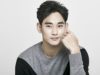 Lelah Hadapi Fans, Kim Soo Hyun Bakal Wamil Diam-Diam Lelah-Hadapi-Fans,-Kim-Soo-Hyun-Bakal-Wamil-Diam-Diam
