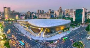 Habiskan-Waktu-Wisata,-Mampir-Ke-Dongdaemun-Design-Plaza