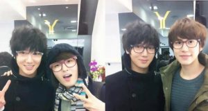 Ingin-Tampil-Keren-Kunjungi-Toko-Kacamata-‘Why-Style’-Milik-Ayah-Yesung-Super-Junior