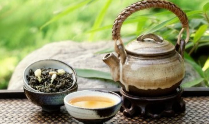 Macam-Macam-Minuman-Tradisional-Korea-Selatan-Nok-Cha-(Green-Tea)