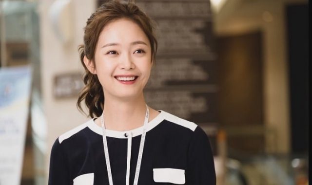 Jeon-So-Min-Akui-Karir-Makin-Cemerlan- Berkat-‘Running-Man’. Jeon-So-Min-Akui-Karir-Makin-Cemerlan- Berkat-‘Running-Man’.