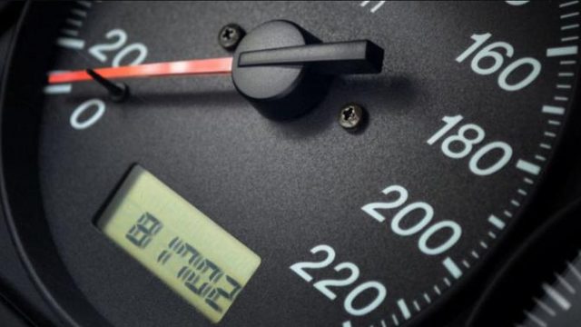 Mau Beli Mobil Bekas, Wajib Tahu Cara Cek Odometer Liputan6.com