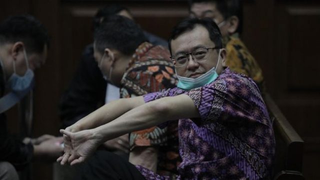 Deretan Skandal Lapkeu di Pasar Saham RI, Indofarma-Hanson!