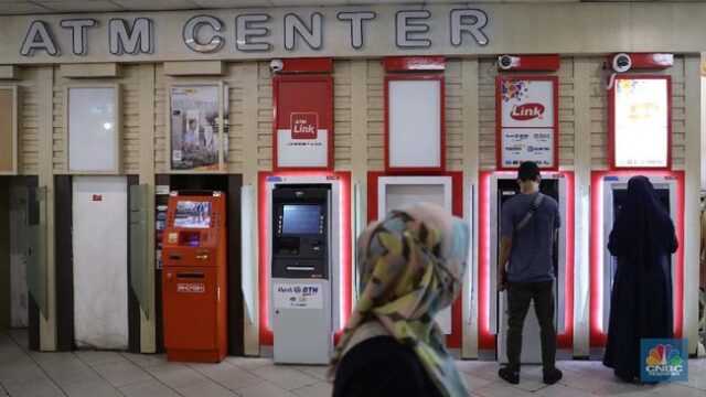 Heboh ATM Mulai Ditinggalkan Nasabah, Fenomena Apa Ini?