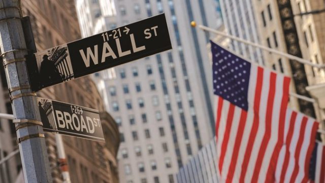 1008p2_wall-street-sign-main_i.jpg