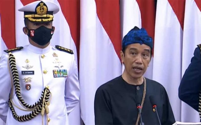 RAPBN 2022, Pemerintah Perlu Siapkan Skenario Terburuk Presiden Joko Widodo menyampaikan RUU Tentang APBN TA 2022 di Gedung Nusantara, Kompleks Parlemen, Senayan, Jakarta, Senin (16/8 - 2021). Youtube