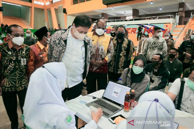 Menko: PPKM level 4 di Kalsel fokus pada mobilitas hingga