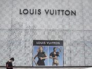 Bantahan Louis Vuitton Soal Klaim Baju Dinas DPRD Kota Tangerang