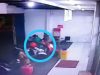 Pencuri Ponsel di Minimarket Ikan Dorang Terekam CCTV