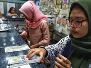 Penutupan Pasar: Rupiah Menguat ke Rp 14.200/US$