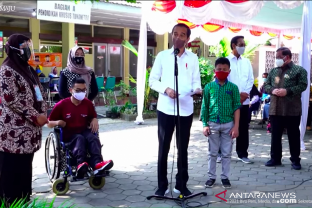 Presiden Jokowi : Perlu siapkan transisi dari pandemi ke endemi