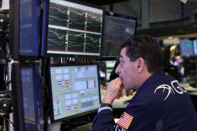 Wall Street ditutup jatuh, Indeks Dow Jones tergelincir 166,44 poin