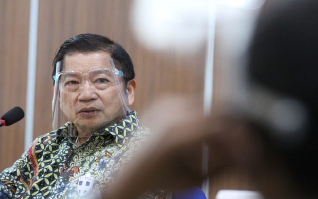 Menteri Perencanaan Pembangunan Nasional/Kepala Bappenas Suharso Monoarfa memberikan penjelasan saat berkunjung ke kantor redaksi Bisnis Indonesia, di Jakarta, Senin (13/7/2020). Bisnis - Dedi Gunawan