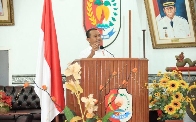 Menteri Bahlil Bilang Pupuk Kaltim Bakal Investasi di FakFak, Papua Menteri Investasi/ Kepala BKPM Bahlil Lahadalia berbicara dalam pertemuan dengan Forum Koordinasi Pimpinan Daerah (Forkopimda) serta Kepala dan Sekretaris OPD (Organisasi Pemeritah Daerah) pada Senin lalu (27/9/2021) - BKPM