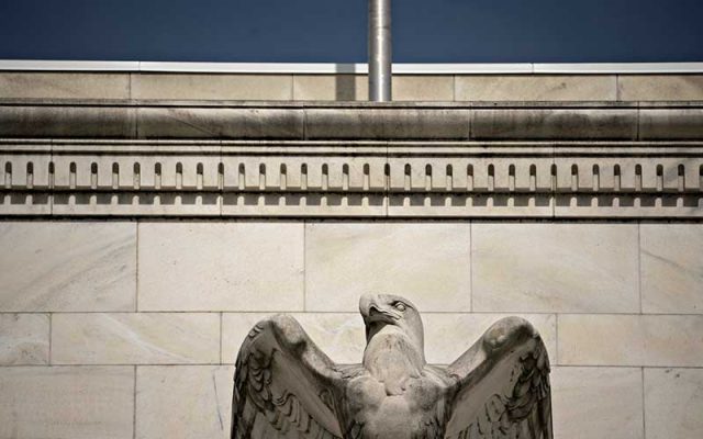 Gedung bank central Amerika Serikat atau The Federal Reserve di Washington, Amerika Serikat, Selasa (17/3/2020). Bloomberg - Andrew Harrer