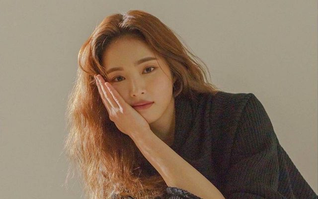 Shin Se Kyung Pamer Foto Bertema Halloween Lebih Awal, Menjelma