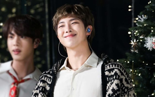 Reaksi Tak Terduga RM BTS Lihat Bodi Sendiri yang Makin