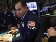 Wall Street Dibuka Anjlok Hingga 250 Poin