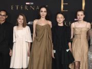 Gaya Zahara Jolie-Pitt Pakai Gaun Bekas Ibunya yang Jadi Sorotan