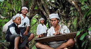 Mengenal Kehidupan Sederhana dan Penuh Harmoni Ala Suku Baduy. Adem dan Menenangkan Jiwa!