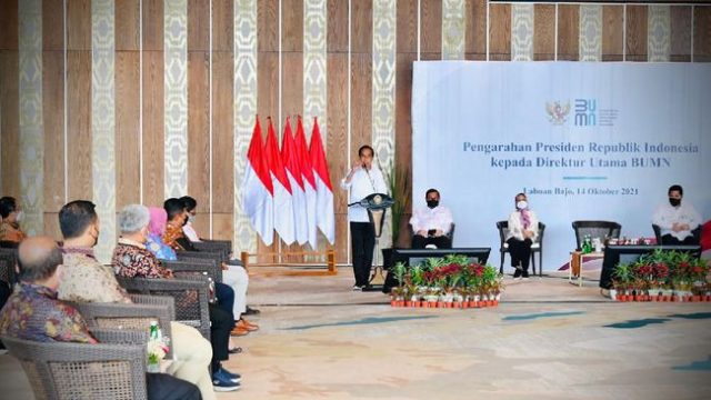Jokowi Sentil Keras BUMN: Jangan Seperti Birokrasi, Ruwet Jokowi Sentil Keras BUMN: Jangan Seperti Birokrasi, Ruwet