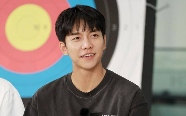 Lee Seung Gi Ogah Terus Dianggap Seperti Siswa Soal Berkarier,