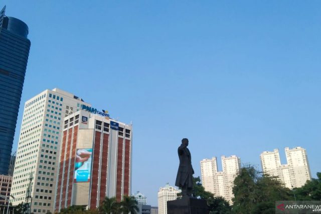 Luhut serukan pentingnya target ambisius turunkan emisi karbon