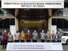 Penyerahan mobil listrik Hyundai di Kantor Kementerian Koordinator Bidang Perekonomian, Jakarta, Rabu (24/11/2021) - Bisnis/Wibi P.