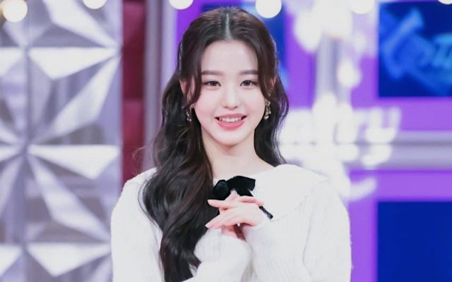 Jang Won Young IVE Curhat Ingin Edit Foto Agar Kaki