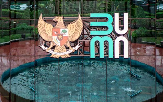 Tok! Komisi XI Kabulkan PMN Rp110,5 triliun untuk BUMN, Ini Logo baru Kementerian Badan Usaha Milik Negara (BUMN) terpasang di Gedung Kementerian BUMN, Jakarta, Kamis (2/7/2020). ANTARA FOTO - Aprillio Akbar