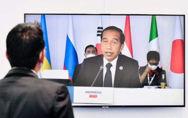 Jokowi Amanatkan Presidensi G20 Fokus Ciptakan Hasil Konkret di 3 Presiden Joko Widodo (Jokowi) saat berbicara di sesi KTT G20 Roma, di Italia, Minggu (31/10/2021) - BPMI Setpres - Laily Rachev.
