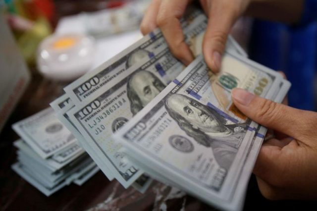 Dolar melonjak, bank sentral AS bersiap naikkan suku bunga lebih