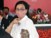 Menteri Keuangan Sri Mulyani Indrawati saat tiba di depan Ruang Rapat Paripurna I untuk menghadiri Pembukaan Masa Persidangan I Tahun Sidang 2020-2021 di Kompleks Parlemen, Jakarta, Jumat (14/8/2020). Bisnis - Arief Hermawan P