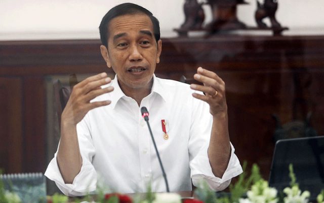 Presiden Joko Widodo memberikan keterangan di Istana Bogor, Jawa Barat, Kamis (8/1/2022). Bisnis - Fanny Kusumawardhani