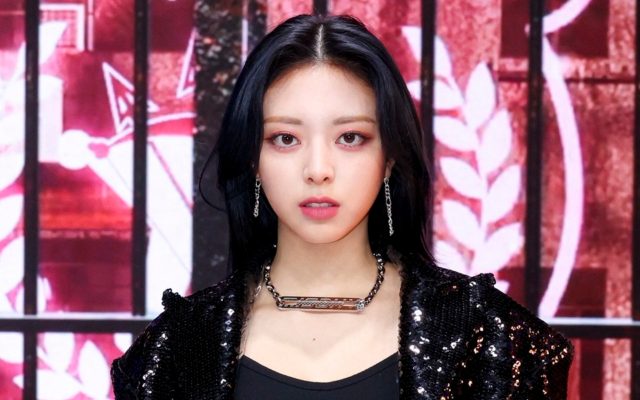 Sempat Dibilang Terlalu Kurus, Body Goals Yuna ITZY Jadi Hot