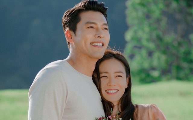 Calon Pengantin, Begini Penampilan Perdana Hyun Bin Usai Umumkan Pernikahan