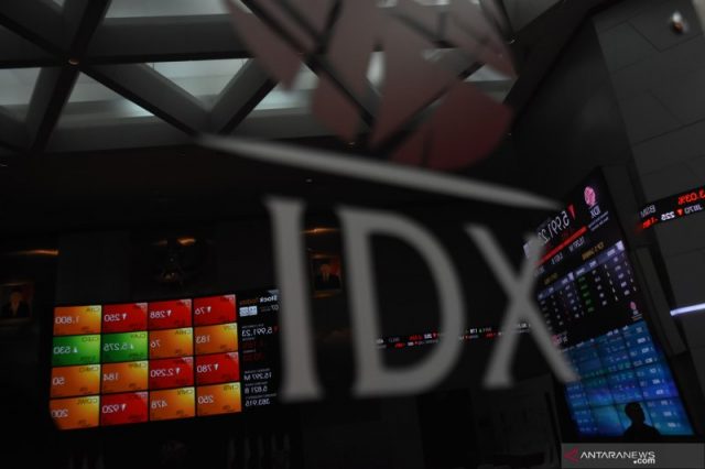 IHSG ditutup jatuh 40,97 poin, dibayangi tensi konflik Rusia-Ukraina