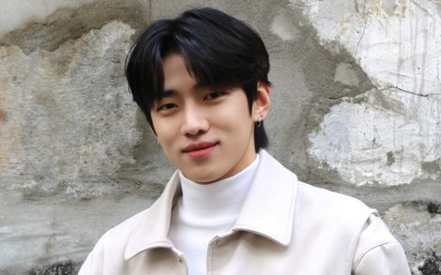 10 Pesona Jaechan Dongkiz, Dipuji Sutradara Drama BL 'Semantic Error'