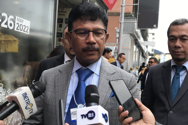 Menteri Johnny : investor sampaikan minat kembangkan 5G pada forum