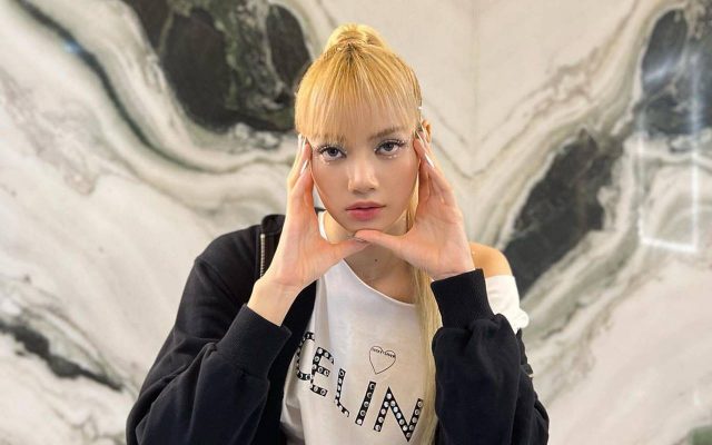 Geng 97 Line Versi Cewek, Lisa BLACKPINK dan Member TWICE